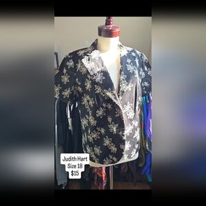 Vintage Black and White Floral Blouse